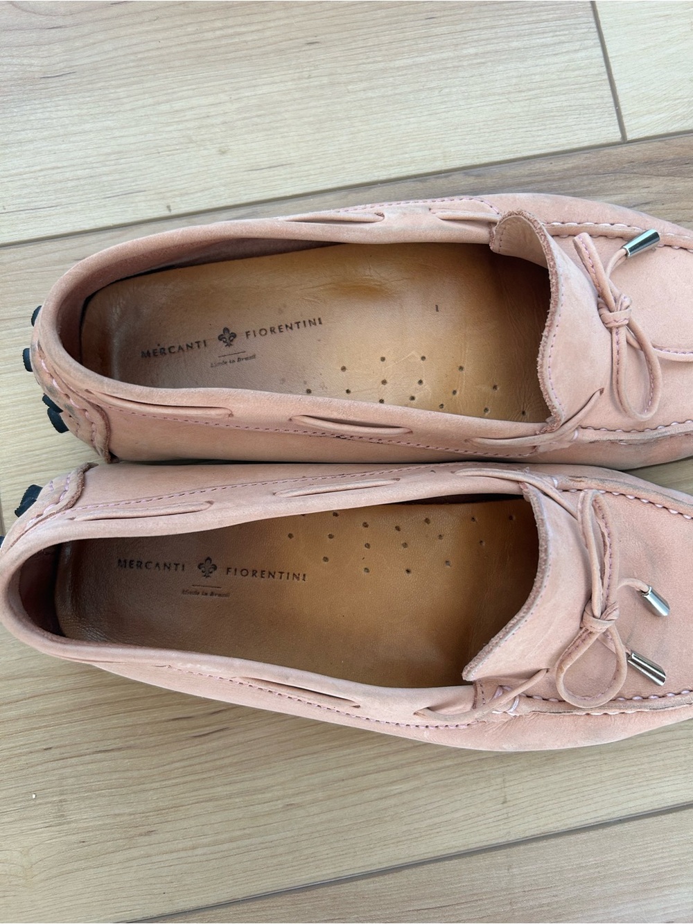 Mercanti Fiorentini Peach-Pink Suede Driving Moccasins